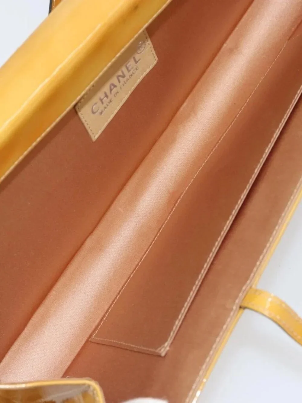 CHANEL Choco Bar Shoulder Bag Enamel Yellow CC Auth 152372
